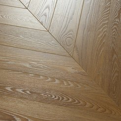 Ламинат WoodStyle Chevron Дуб Серпиенто 550х112х12мм 34кл с фаской