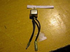 Запчасть снегоуборщика Реле индикатора уровня масла универс.