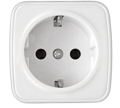 Розетка накладная Электра IP20 16А с заземлением цвет белый