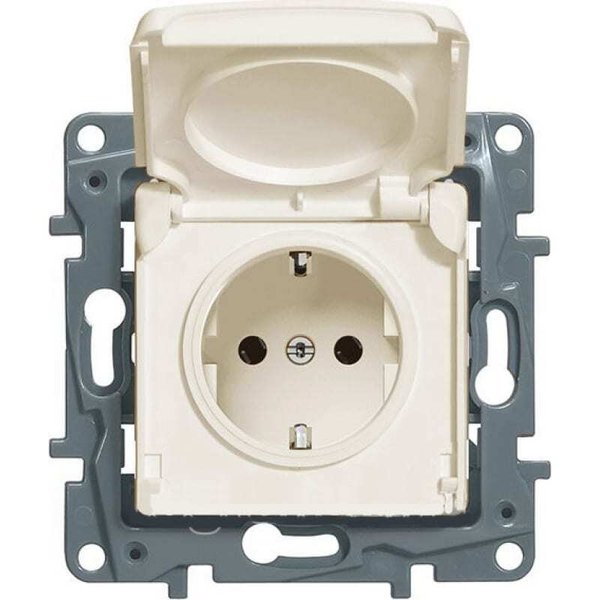 Розетка с з ip44. Розетка с з ip44