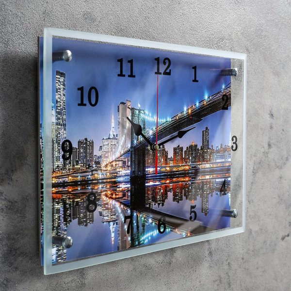 Часы настенные Бруклинский мост 25х35см