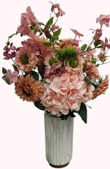 Композиция из искусственных цветов Лепестки мечты 87см