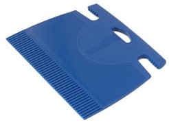 Шпатель зубчатый  Color Expert 180х125мм 1мм пласт.ручка