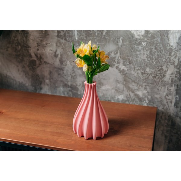 Ваза декоративная из гипса Декантер 18см для сухих растений розовая