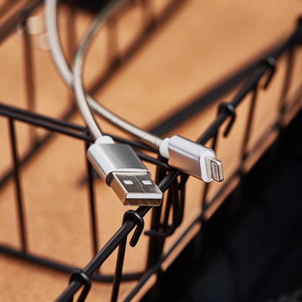 Кабель USB-Lightning для iPhone матовая сталь 1м REXANT