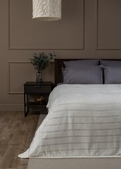 Плед однотонный страйп молочный 200х220см