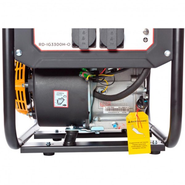 Генератор бензиновый инверторный RedVerg RD-IG3300H-O 3300/3000Вт 220В ручной стартер 