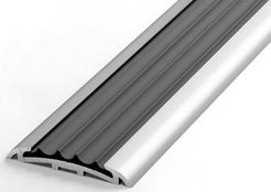 Порог одноуровневый 40х1800мм с резиновой вставкой ПС 08-1.1800.001 без покрытия