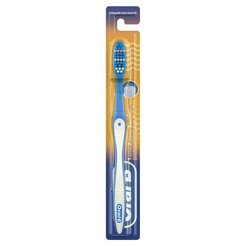 Щетка зубная Oral-B 1-2-3 Чистота-Свежесть-Сила 40 средняя